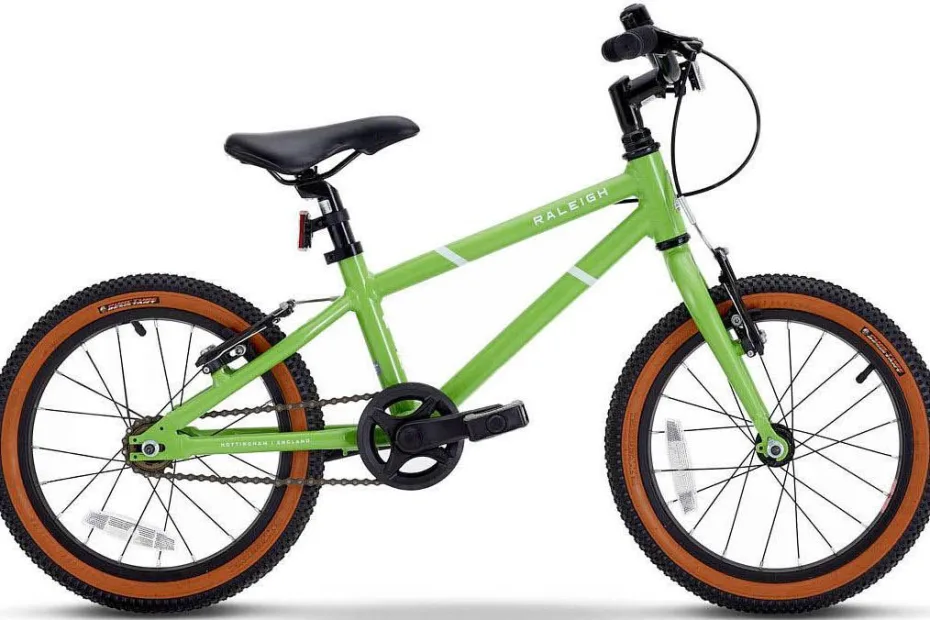 Raleigh Pop Kids Bike - Green - 16 Inch Wheel